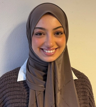 Isra <br> Pedagogisch Professional - BBL